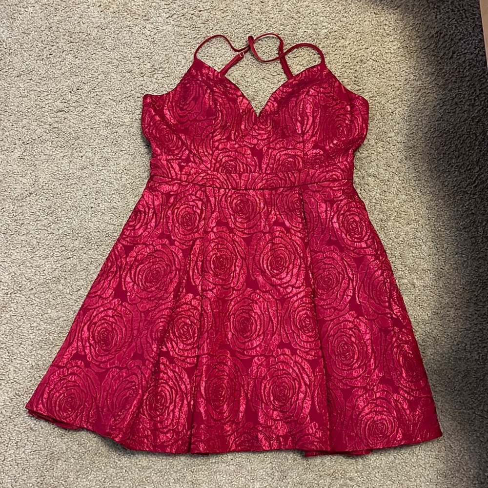 Size small red short dress